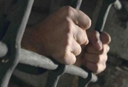 معتقلو "الوادي الجديد" يستغيثون من الانتهاكات داخل السجن