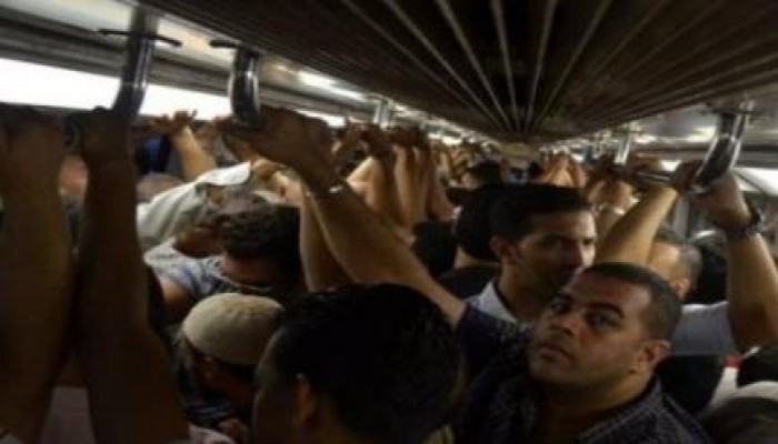 إهمال الانقلاب: توقف حركة مترو الأنفاق بالخط الأول بسبب عطل فني