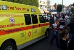 بالصور 3 إصابات إحداها خطيرة بعملية طعن بـ"تل أبيب"