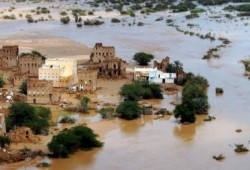 "تشابالا" يواصل ضرب اليمن ويدفع 3 آلاف أسرة إلى النزوح في حضرموت
