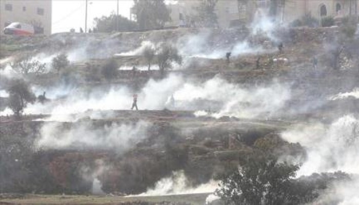 اليوم الـ34 لانتفاضة القدس.. عشرات الإصابات والمواجهات مستمرة