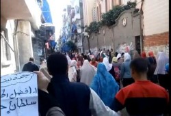 رغم الظروف الجوية السيئة ثوار الاسكندرية ينتفضون تنديدا بفشل الانقلاب