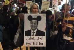 مسؤولون مصريون متهمون بجرائم حرب لم يرافقوا السيسي للندن