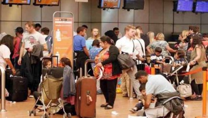 5 مليارات دولار خسائر "كارثة" وقف الرحلات لمصر