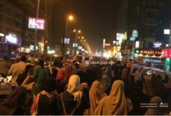 مسيرة ليلية بفيصل رفضاً للإنقلاب العسكرى