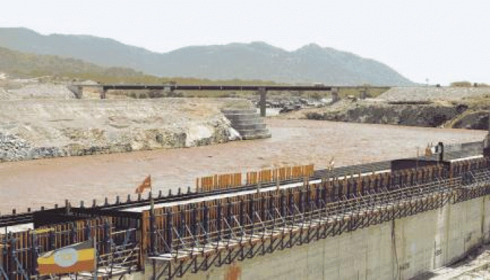 إثيوبيا تتحدى الإنقلاب وتمنح الشركة الفرنسية حق بناء "سد النهضة"