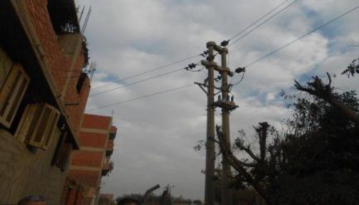 "فينانشيال تايمز": الحكومة تتجه لرفع أسعار الوقود لسد عجز الموازنة