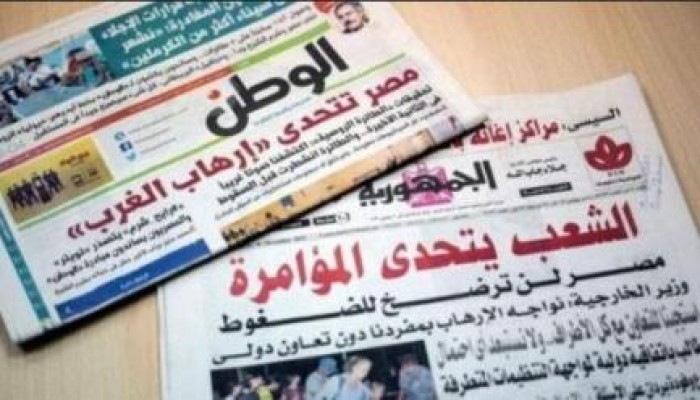 "واشنطن بوست": الحكومة المصرية تغطي على فشلها بترويج إعلامها "للمؤامرة"