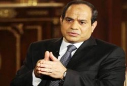 السيسي يمنح بعضا من أهله وعشيرته معاشات استئنائية بقرار جمهوري