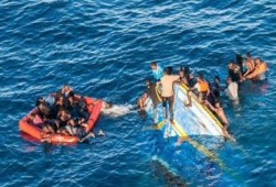 مصرع 14 مهاجرًا بينهم 7 أطفال قبالة السواحل التركية