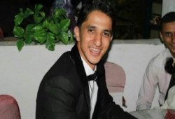 في مصر الانقلاب #خطفوا_العريس.. نشطاء: عريس يتزف ع التخشيبة وعروسة تبات ليلتها تبكي