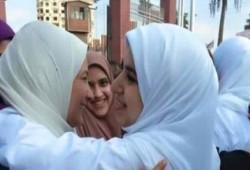 نقل "منة مصطفي" و"أبرار العناني" إلى قسم المنصورة لإخلاء سبيلهما لانقضاء مدة حبسهما