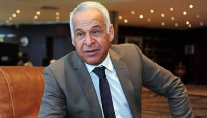 تشريد العمالة المصرية ..الانقلابي "فرج عامر" يعلن نقل مصانع فرج الله من مصر إلى للإمارات