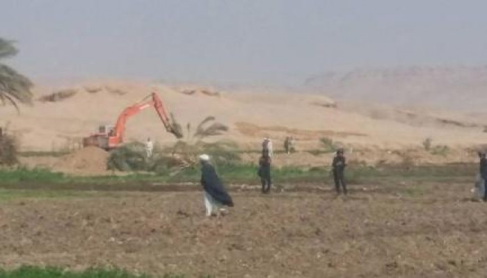الانقلاب يجرف 500 فدان في سوهاج.. والأهالي: بيتنا اتخرب
