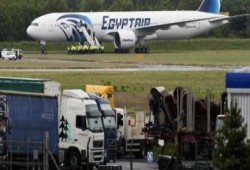 فشل لسيسي: روسيا تعلن إجلاء أكثر من 72 ألف سائح من مصر