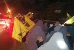 ثوار أبو المطامير يهتفون: "يا عسكر يا ناهبها .. امشي بره و سيبها"