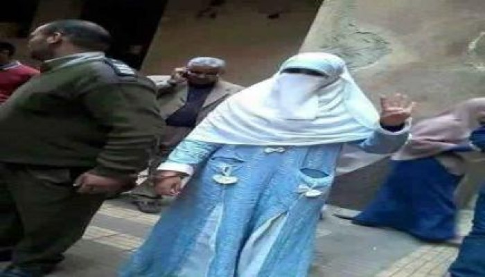 "الشهاب" يطالب العسكر بوقف العنف ضد المرأة المصرية