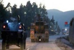 تركيا ترسل تعزيزات عسكرية إلى حدودها مع سوريا