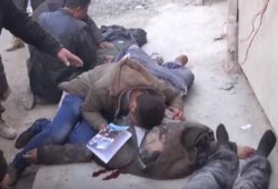 مقتل 40 مدنيا بقصف روسي على أريحا شمال سوريا (فيديو)