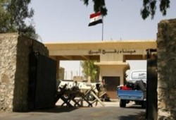 إذاعات غزة تتوحد بموجة مفتوحة عن معبر رفح