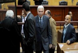 قضاء العسكر يلغي حكم سجن رئيس وزراء "المخلوع " 5 سنوات في "الكسب غير المشروع"