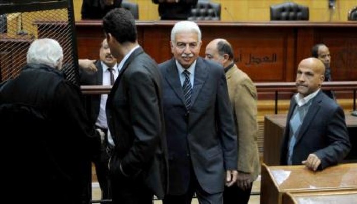 قضاء العسكر يلغي حكم سجن رئيس وزراء "المخلوع " 5 سنوات في "الكسب غير المشروع"