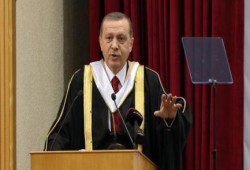 أردوغان للروس بالعربية "لا غالب إلا الله" (فيديو)