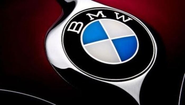 وكلاء "BMW" يقاضون مصلحة الضرائب في مصر