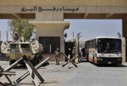 الزعاترة: عار على السيسي ما يفعله بمعبر رفح