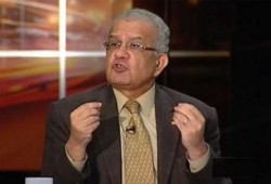 بعد إعلان جيش الانقلاب.. حازم حسني: "هو الجيش اللي بيكون شركات برأس مال أجنبي ينفع يحارب؟"