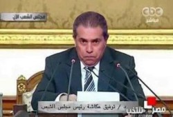 وائل قنديل يكتب :  عكاشة رئيساً لمصر