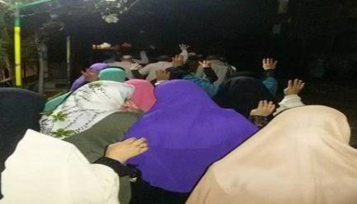 مسيرة ليلية مناهضة للانقلاب بقطور تهتف: "حي حي .. 25 جاي"
