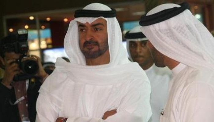 "ميدل إيست آي": الإمارات تتآمر لإنهاء الديمقراطية الوليدة في تونس