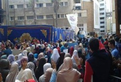 مظاهرة حاشدة بجامعة الإسكندرية واشتباكات بين الطلاب والأمن الإداري عقب اختطاف 10 طلاب