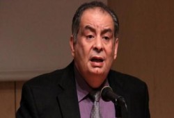 "يوسف زيدان" 7 معلومات لا تعرفها عنه .. "رسب بتخصصه وشوه التاريخ الإسلامي"