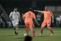 الرئيس التركي يشارك الاثنين في  مباراة لقدامى اللاعبين بمناسبة افتتاح ملعب جديد