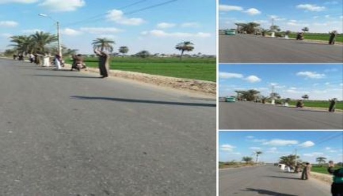 سلسلة بشرية لثوار قرية اهناسيا الخضراء مركز بنى سويف