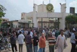 الإسكندرية.. قوات الانقلاب تفض إضراب عمال " نسيج بوليفار" وتعتقل العشرات