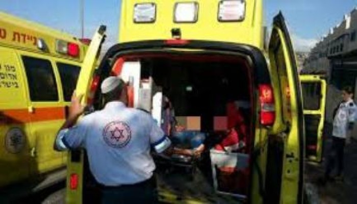 اعتقال فلسطينيتين حاولتا تنفيذ عمليتي طعن بالخليل