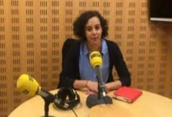 "مصرية" تحظى بلقب أصغر نائبة في أسبانيا وترأس الجلسة الأولى للبرلمان