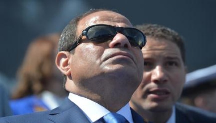 البايس: مصريون يحولون حملة لتجميل السيسي لفرصة لفضحه