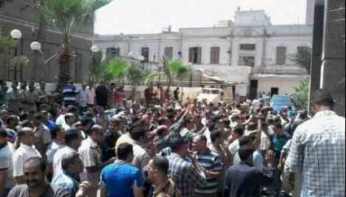 استمرار اعتصام عمال "مصر للألومنيوم" لعدم صرف مستحقاتهم