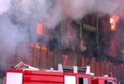 بسبب حريق اليوم .. 12 مليون جنيه خسائر مصنع كرتون الإسكندرية