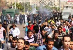 تقرير: 33 مليار دولار من الخليج لدعم الانقلاب لا يعرف عنها شيء