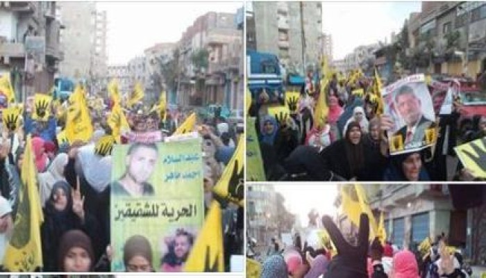 ثوار فاقوس في مسيرة حاشدة بوسط المدينة في بداية موجة 25 يناير