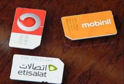 "الاتصالات" تدرس وقف الخدمة عن 6 ملايين خط محمول مجهول الهوية