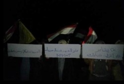 وقفة ليلية ببئر العبد ضمن فعاليات "الثورة تناديكم"