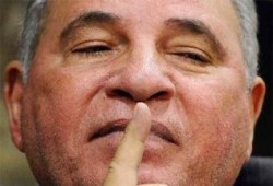 قضاء السيسي يُحيل رئيس تحرير"بوابة الأهرام" والمحرر القضائي للجنايات بتهمة التشهير بالزند