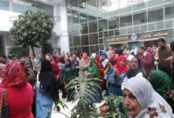 عاملو معهد ناصر يواصلون إضرابهم لليوم السادس