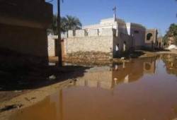 في عهد الفاشل السيسي.. المياه الجوفية تتسب فى مصرع طفل بقرية فارس بأسوان(صور)